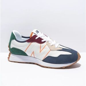 New Balance Lifestyle 327 Kids Indigo & Nightwatch Shoes (US 4)